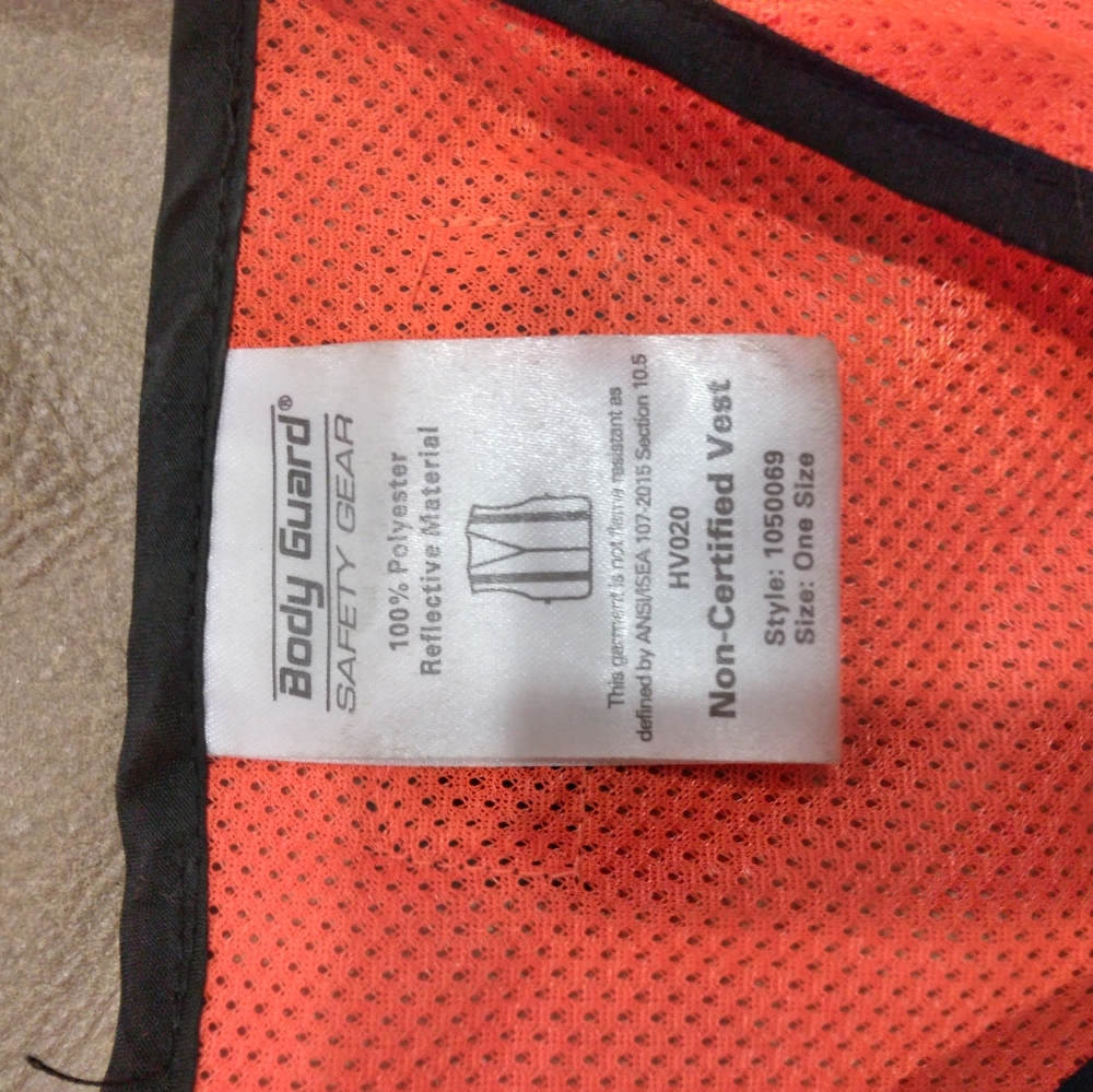 Safety Vest - Picture 3 of 4